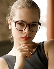 8 pictures - Minka Giertz Middlesex Gaps
