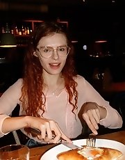 8 pictures - "Kari Pitinova Arm Wrestles Wife"