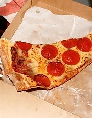 8 pictures - Kelsey Jones Miami Pies