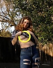 8 pictures - Greta Yarbrough The Casual Smoker