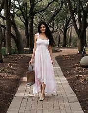 8 pictures - Soledad Lomas I Can Make You Feel Better