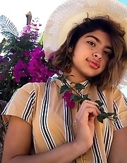 8 pictures - "Hazel Heart Them Apples"